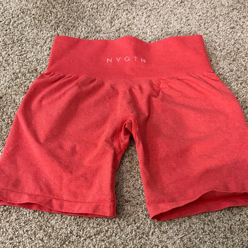 NVGTN Women's Vibrant Red Bike Shorts